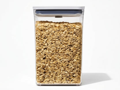 4.4 Qt Plastic Large Square Airtight Food Storage Container with Lid
