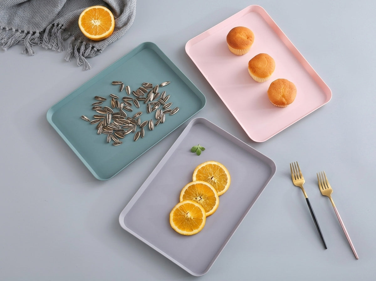Rectangular Plastic Fast Food Serving Tray – Stackable 8.26 x 11.61-Inch