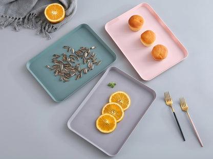 Rectangular Plastic Fast Food Serving Tray – Stackable 8.26 x 11.61-Inch