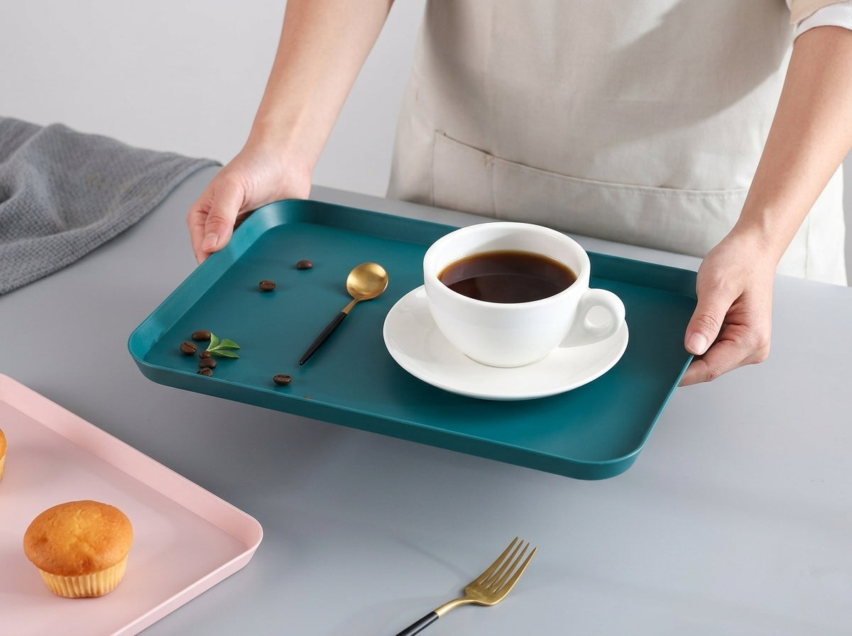 Rectangular Plastic Fast Food Serving Tray – Stackable 8.26 x 11.61-Inch